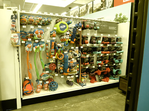 Pet Supply Store «Petco Animal Supplies», reviews and photos, 420 El Cerrito Plaza, El Cerrito, CA 94530, USA