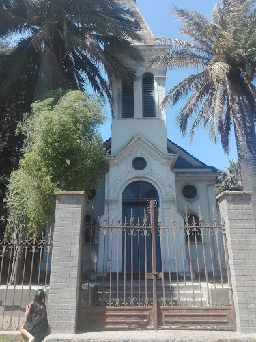 Iglesia Los Maitenes