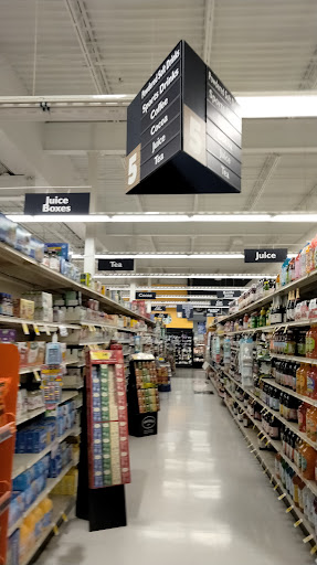 Grocery Store «Econofoods», reviews and photos, 601 Division St S, Northfield, MN 55057, USA