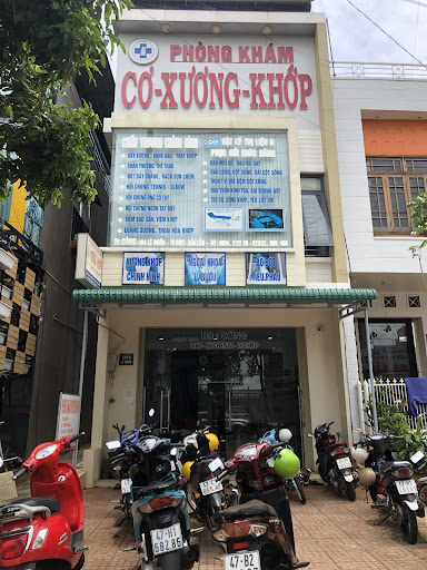 Af1qippev5xobetesehqwp4nzlk3wf1nauuxfmra8zq6