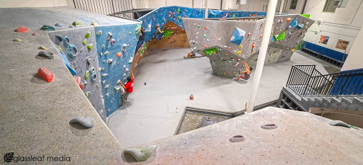 Rock Climbing Gym «Hangar 18 Indoor Climbing Gym - Rancho Cucamonga», reviews and photos, 9004 Hyssop Dr, Rancho Cucamonga, CA 91730, USA