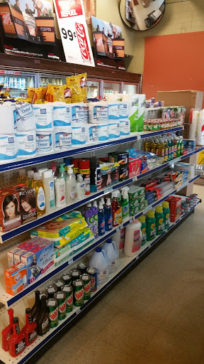 Convenience Store «C C MART», reviews and photos, 471 High St, Wakefield, RI 02879, USA