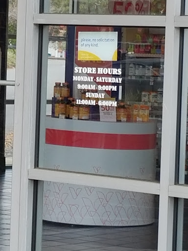 Vitamin & Supplements Store «Vitamin Shoppe», reviews and photos, 2701 SW College Rd, Ocala, FL 34474, USA