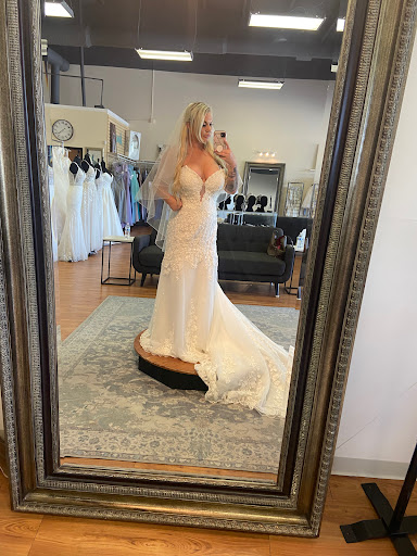 Bridal Shop «Amour Bridal», reviews and photos, 601 E Whitestone Blvd #408, Cedar Park, TX 78613, USA