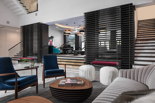 Furniture Store «Wasser Exclusive Furniture», reviews and photos, 19 NE 1st Ave, Hallandale Beach, FL 33009, USA