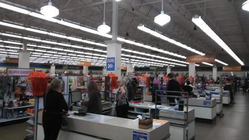 Thrift Store «Goodwill Silverdale», reviews and photos, 10001 Mickelberry Rd NW, Silverdale, WA 98383, USA