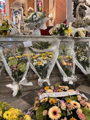 françou fleurs dipoi 1979 à L'Île-Rousse