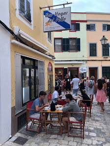 Restaurant El Hogar del Pollo Carrer de Sant Pere, 11, 07760 Ciutadella de Menorca, Balearic Islands, España