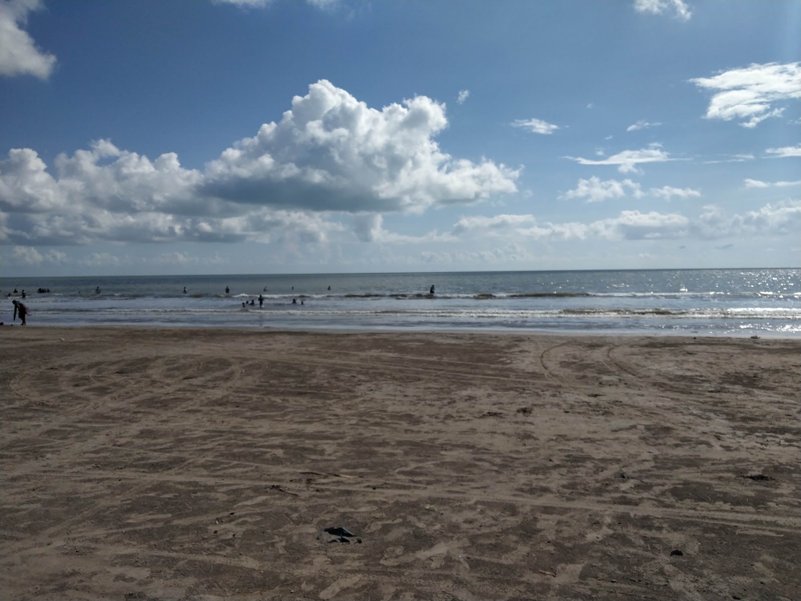 Foto van Dindi Beach met gemiddeld niveau van netheid