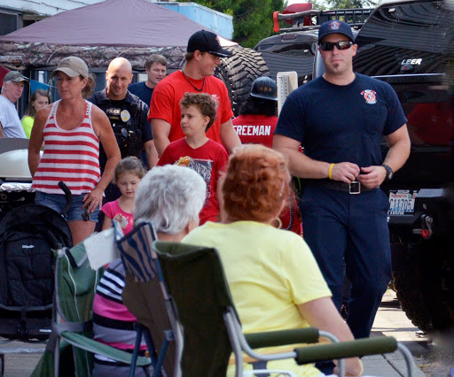 Pawn Shop «AAA Loan & Gun Shop Inc», reviews and photos, 12831 Pacific Hwy SW, Lakewood, WA 98499, USA