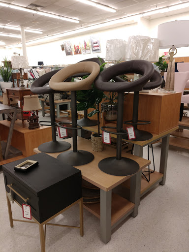 Department Store «T.J. Maxx», reviews and photos, 70 NJ-36, Eatontown, NJ 07724, USA