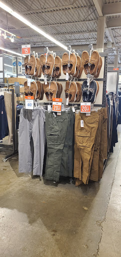 Clothing Store «Old Navy», reviews and photos, 3131 E Main St, Mohegan Lake, NY 10547, USA