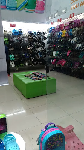 Comentários e avaliações sobre Crocs