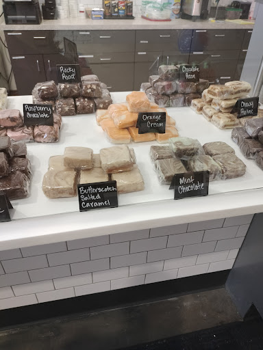 Chocolate Shop «Apple Tree Chocolate», reviews and photos, 754 Asp Ave, Norman, OK 73069, USA