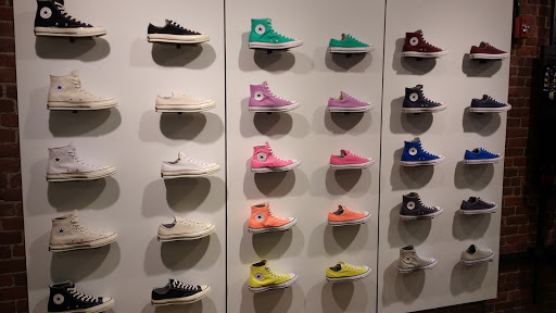 Shoe Store «Converse», reviews and photos, 348 Newbury St, Boston, MA 02115, USA