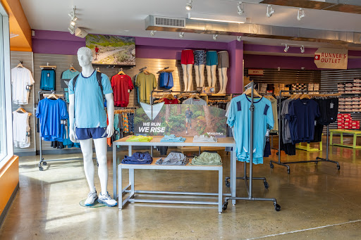 Running Store «Road Runner Sports», reviews and photos, 29 NW 23rd Pl, Portland, OR 97210, USA