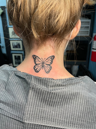 Tattoo Shop «High Street Tattoo Columbus», reviews and photos, 872 N High St, Columbus, OH 43215, USA