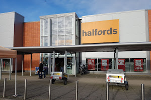 Halfords - Navan