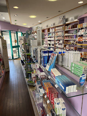 Pharmacie Brunet - Pharmacie Alsace Lorraine - Pharmacie à Saintes dans le centre ville à Saintes
