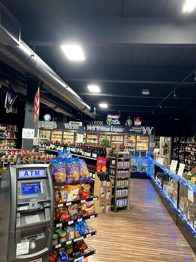 Liquor Store «Tenth Avenue Liquor Store», reviews and photos, 925 SW 10th Ave, Portland, OR 97205, USA