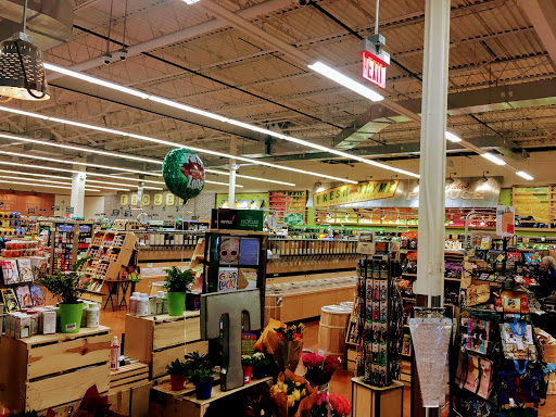 Grocery Store «Fresh Thyme Farmers Market- Deerfield», reviews and photos, 35 Waukegan Rd, Deerfield, IL 60015, USA