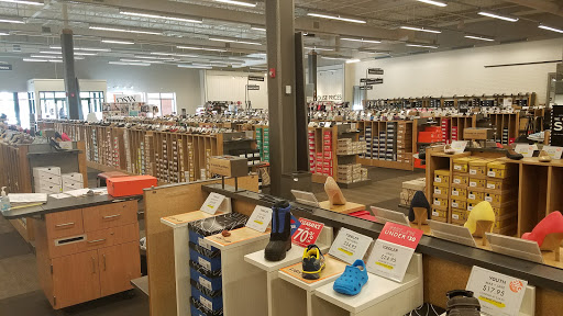Shoe Store «DSW Designer Shoe Warehouse», reviews and photos, 10015 E Independence Blvd, Matthews, NC 28105, USA