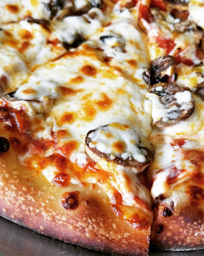 #12 best pizza place in Bozeman - Rosa's Pizza