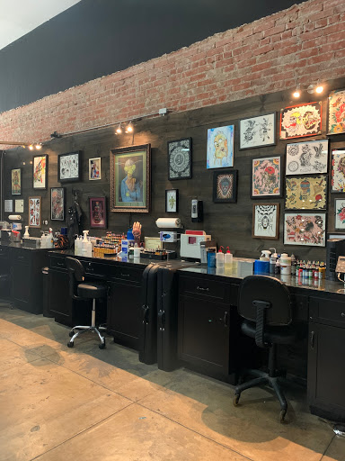 Tattoo Shop «Black Diamond Tattoo», reviews and photos, 412 Lincoln Blvd, Venice, CA 90291, USA
