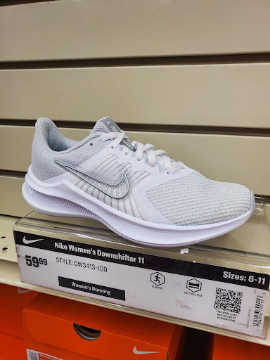 Sporting Goods Store «Academy Sports + Outdoors», reviews and photos, 4232 Ambassador Caffery Pkwy, Lafayette, LA 70508, USA