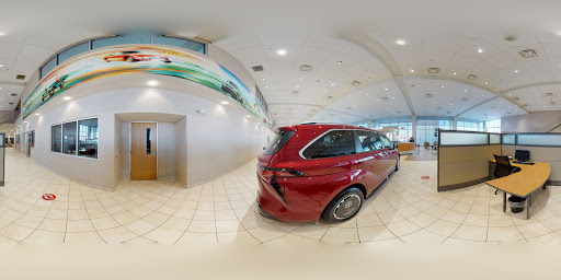 Toyota Dealer «Toyota of Naperville», reviews and photos, 1488 Ogden Ave, Naperville, IL 60540, USA