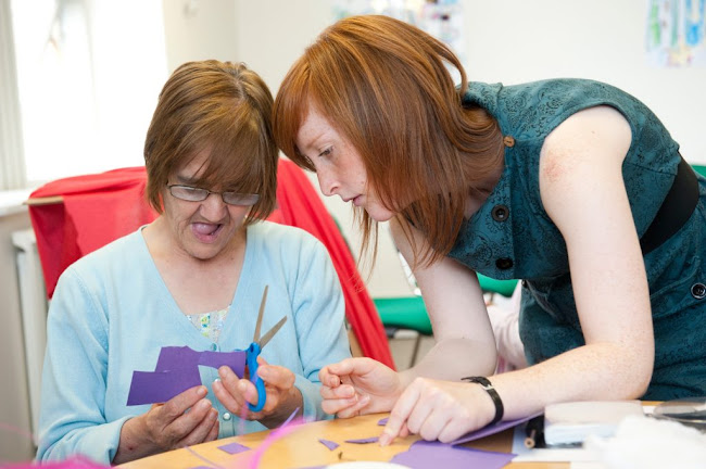 Comments and reviews of Inspirative Arts | Arts Therapies and Wellbeing Programmes | CIC Derby