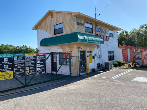 Truck Rental Agency «U-Haul Moving & Storage at Moon Lake», reviews and photos, 10601 FL-52, Hudson, FL 34669, USA