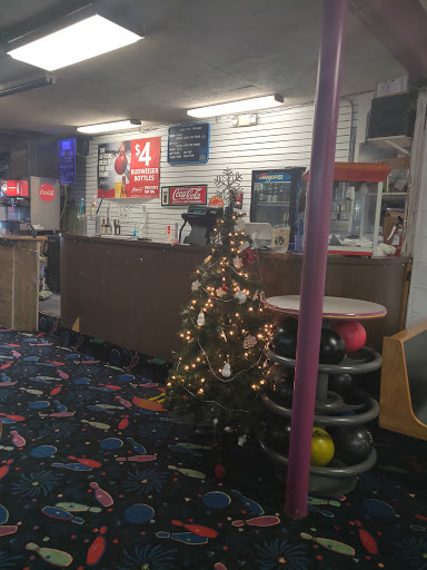 Bowling Alley «Adventure Bowling Center», reviews and photos, 7940 Railroad Ave, Snoqualmie, WA 98065, USA