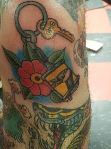 Tattoo Shop «Pleasure In Pain Tattoo», reviews and photos, 184 Broadway, Taunton, MA 02780, USA