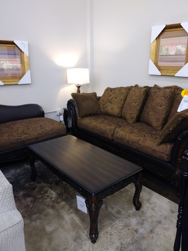 Furniture Store «Slumberland Furniture», reviews and photos, 3060 Centerville Rd, Little Canada, MN 55117, USA