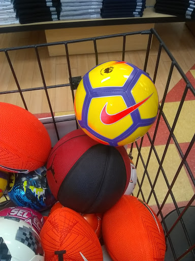 Shoe Store «WSS», reviews and photos, 6251 York Blvd, Highland Park, CA 90042, USA