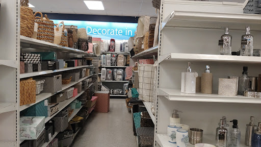 Clothing Store «Ross Dress for Less», reviews and photos, 20618 I-45, Spring, TX 77373, USA