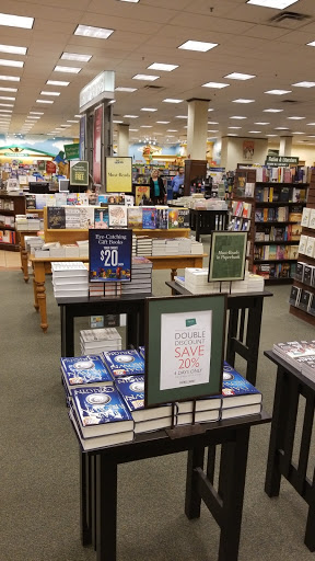 Book Store «Barnes & Noble», reviews and photos, 8117 Sudley Rd, Manassas, VA 20109, USA