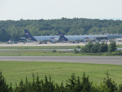 Shipping and Mailing Service «FedEx Ship Center», reviews and photos, 100 Enterprise Dr, Newburgh, NY 12550, USA