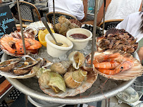 Plats et boissons du Restaurant de fruits de mer Le bistrot des pecheurs à La Rochelle - n°2