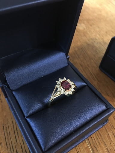 Jeweler «Moses Jewelers», reviews and photos, 19141 Stone Oak Pkwy, San Antonio, TX 78258, USA