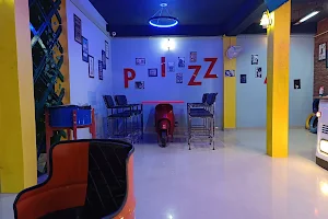 Pizza Garage Azamgarh image