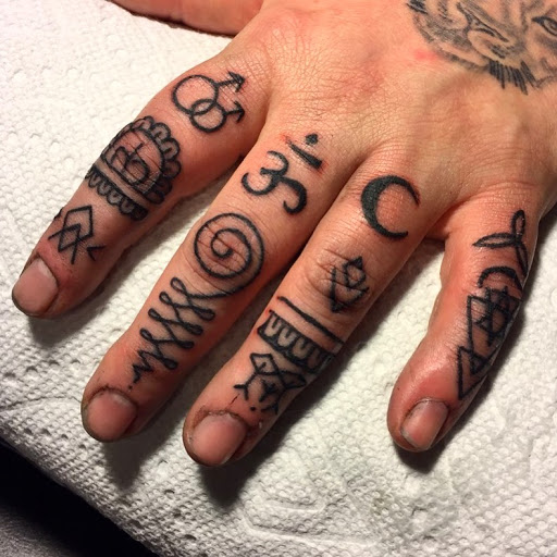 Tattoo Shop «Camp Creek Body Art & Laser», reviews and photos, 3560 Camp Creek Pkwy #148, East Point, GA 30344, USA