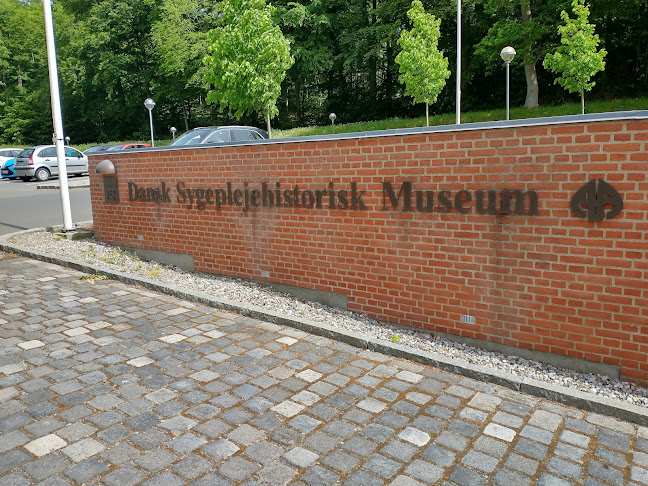 Kommentarer og anmeldelser af Dansk Sygeplejehistorisk Museum