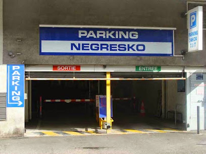Parking Negresko