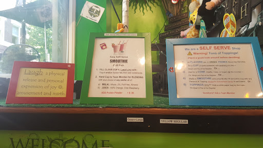 Frozen Yogurt Shop «TartBerry», reviews and photos, 915 SW 9th Ave, Portland, OR 97205, USA