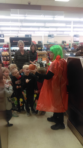 Grocery Store «Albertsons», reviews and photos, 20 26th St E, Williston, ND 58801, USA