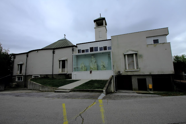 Recenzije Crkva Rođenja Marijinog u Zagreb - Crkva