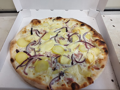 Pizza planet à Saint-Igny-de-Vers
