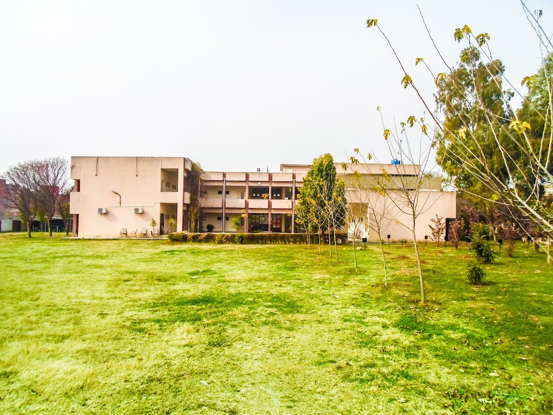 Islamabad Model Postgraduate College Of Commerce